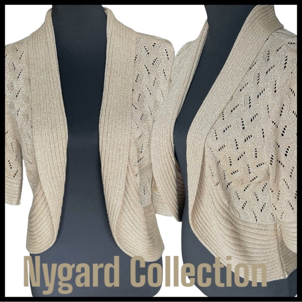 Nygard Collection Gold Metallic Short Sleeve Shawl Collar Crop Cardigan (M)